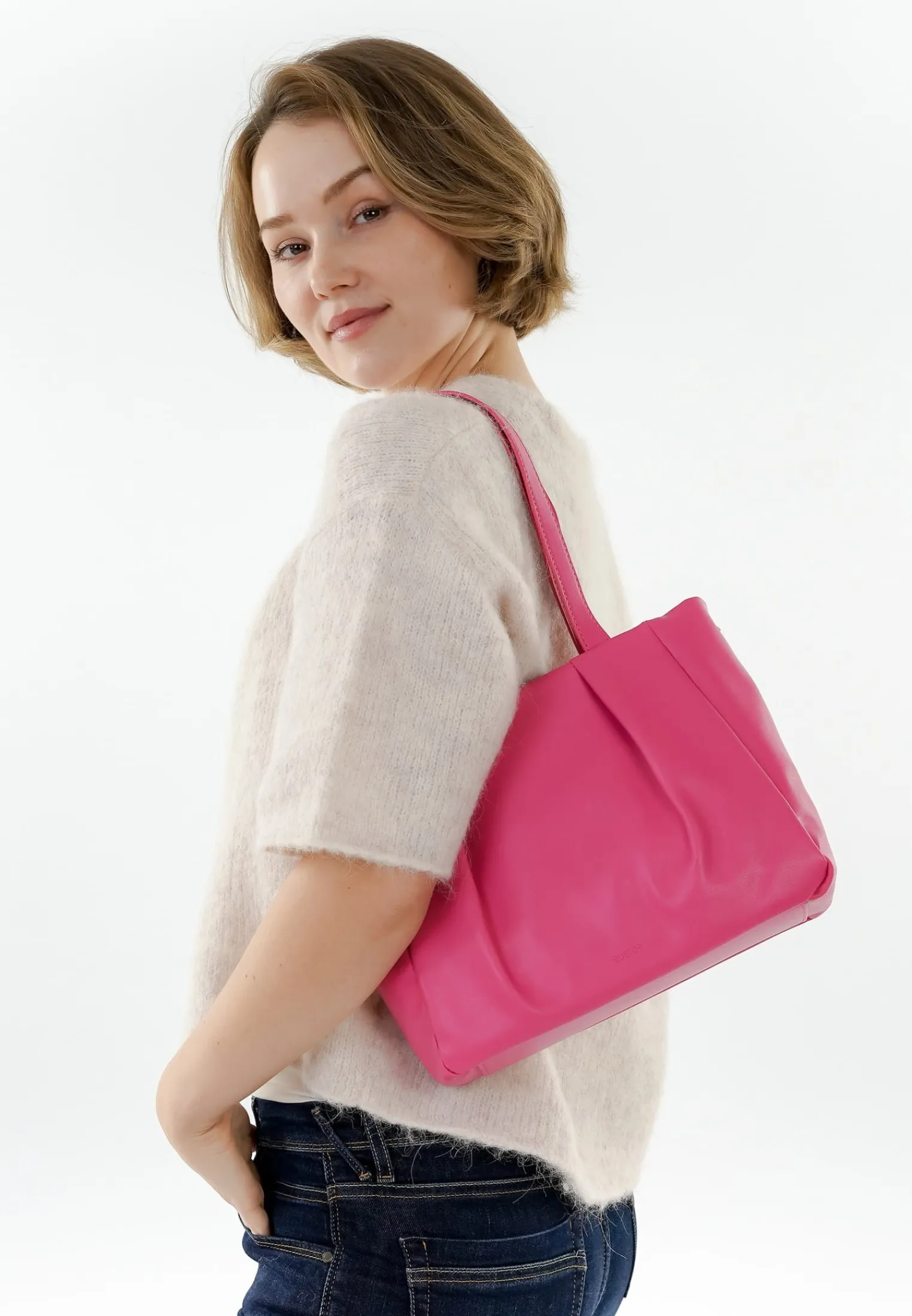 Cheap Shopper E&N Cannes RUE 09 klein Shopper